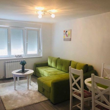 Lovely Apartment Omar Сараєво Екстер'єр фото